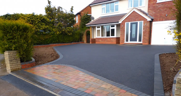 Tarmac Driveways